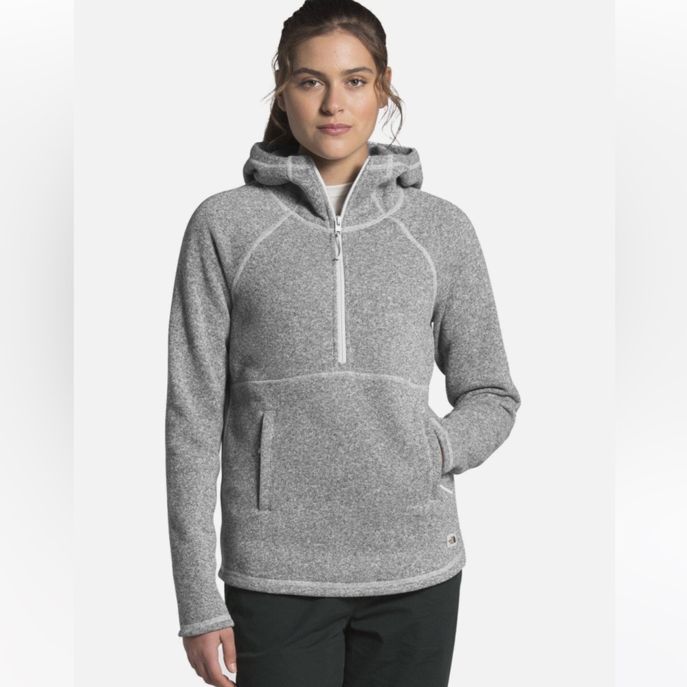 NWT The North Face Flight Grey Heather Crescent Hooded 1/2 Zip Pullover Size S